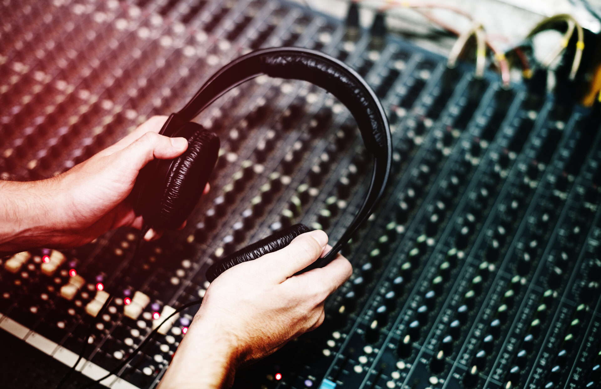 What to Look for in a Reliable Audio Transfer Service Near You
