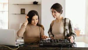 How Audio Transfer Services Bring Old Recordings Back to Life